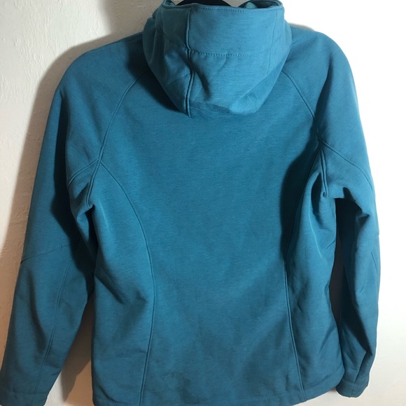 Waterproof outerwear jacket - Picture 5 of 9